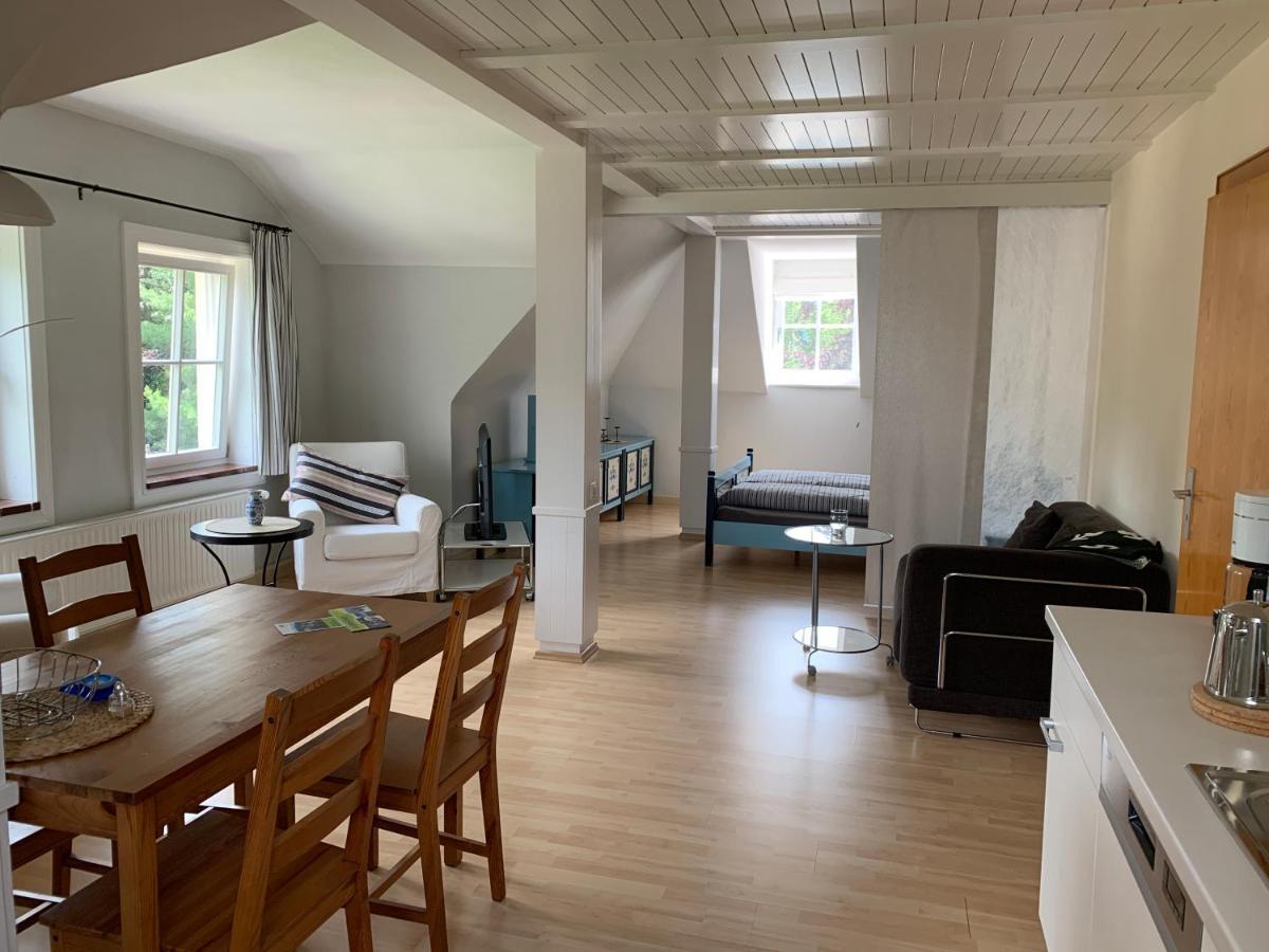 Ferienwohnung Residenz im Park Friedrichroda Exterior foto