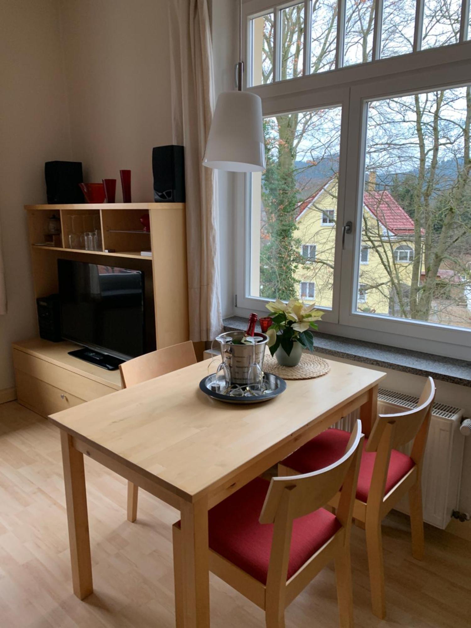 Ferienwohnung Residenz im Park Friedrichroda Zimmer foto