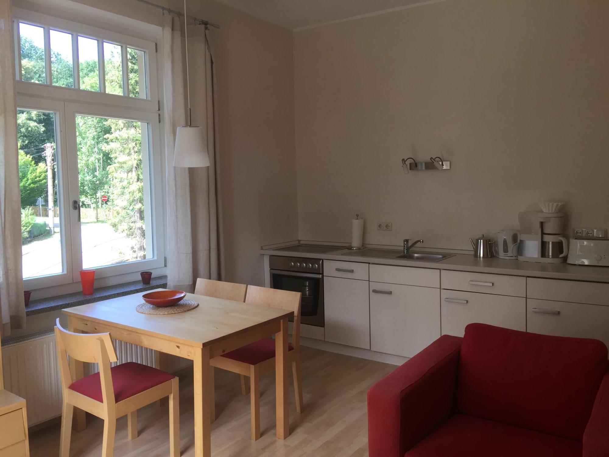 Ferienwohnung Residenz im Park Friedrichroda Zimmer foto