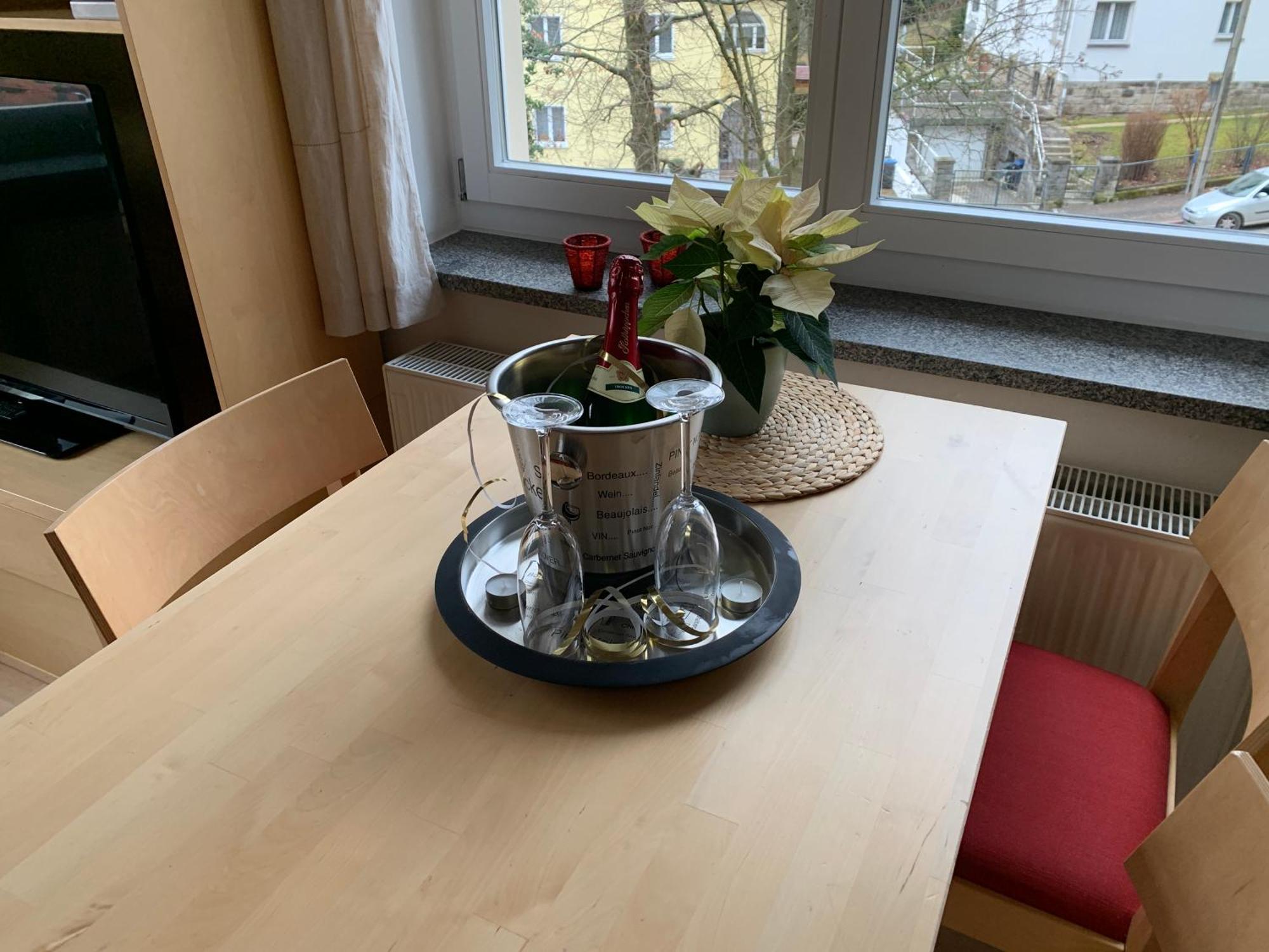 Ferienwohnung Residenz im Park Friedrichroda Zimmer foto